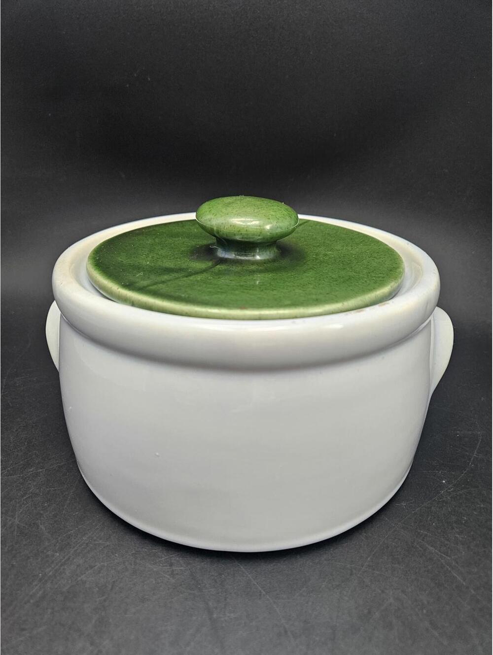 McCoy 1421 2Qt White Bean Pot Casserole Dish Green Speckled Lid Vintage USA Made